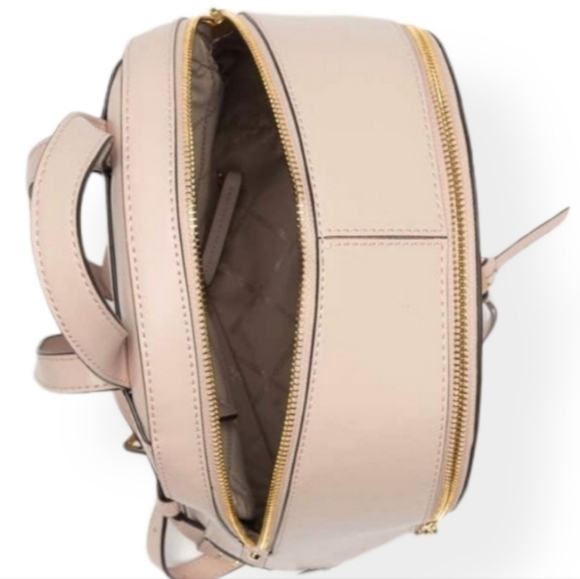 ⚠️LAST 1⚠️ Michael Kors Rhea Studded MD Backpack Pink - Picture 3 of 5